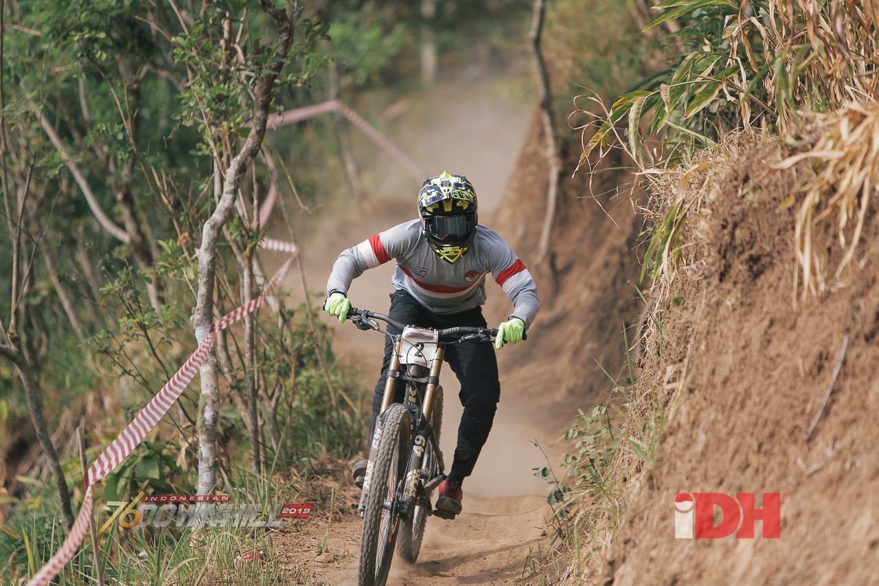 Timnas Downhill Sumbang Dua Medali SEA Games untuk Indonesia
